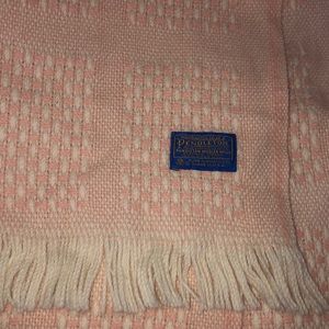 Pendleton throw baby pink!